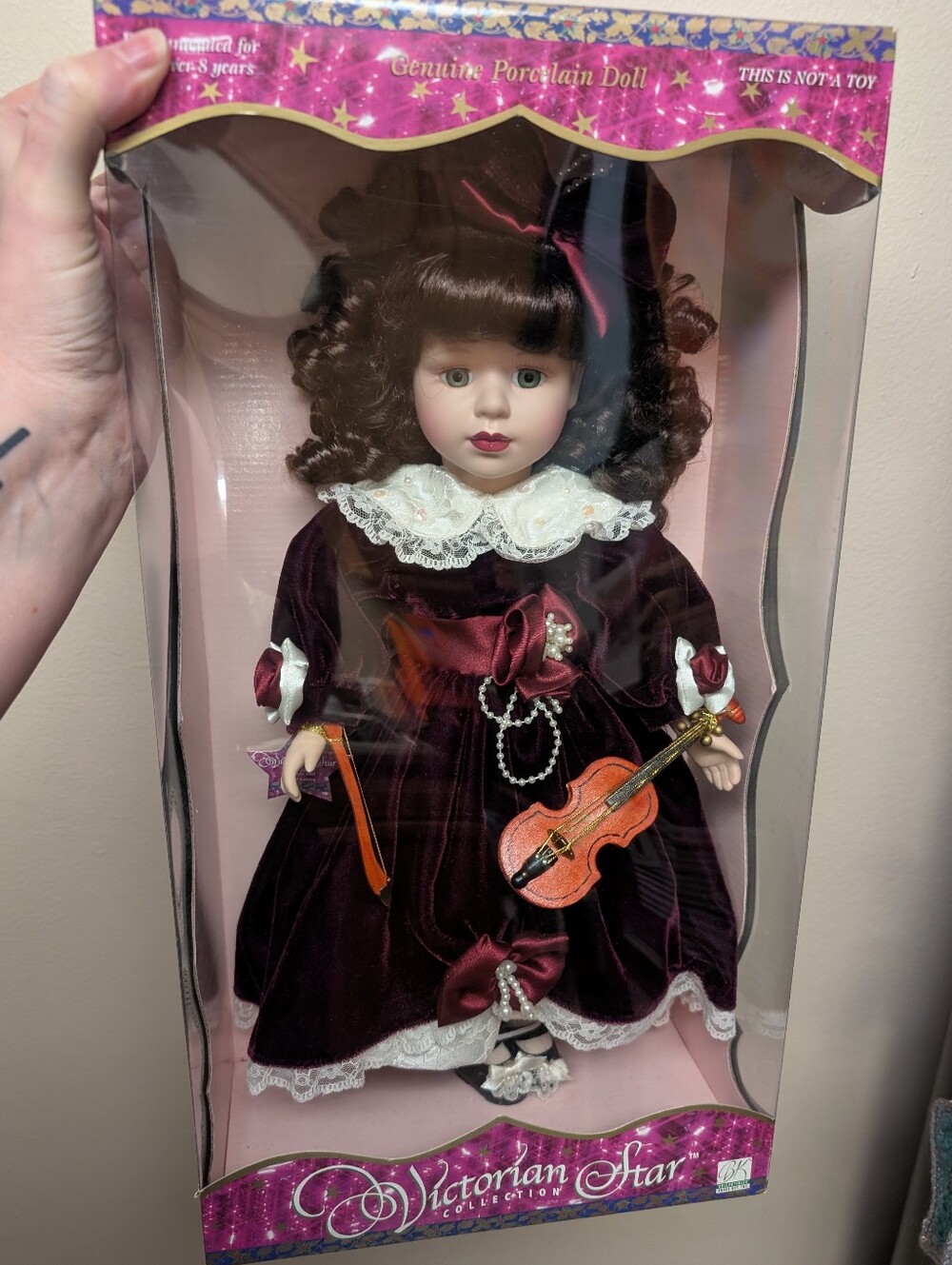 1998 Brass Key LE NIB Victorian Star Porcelain Doll